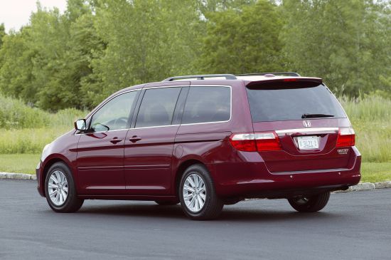 2005 Honda odyssey touring review #3