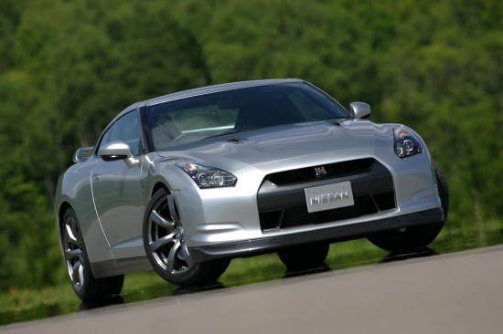 Nissan gt-r dimension #7