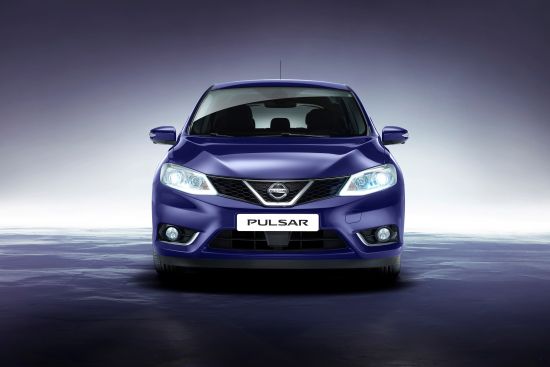 Nissan pulsar tracking width