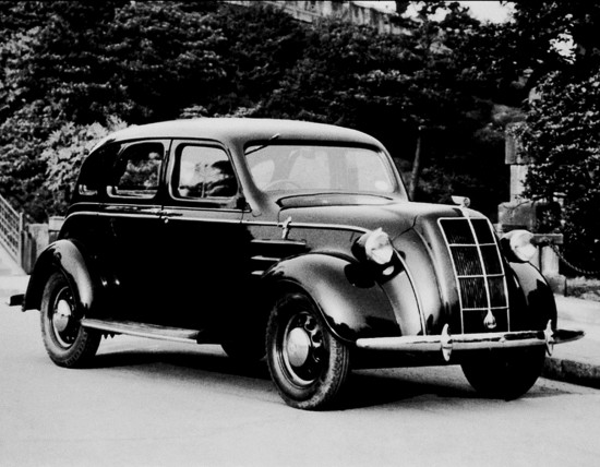 Toyota model aa