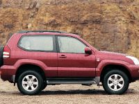 thumbnail image of 2002 Toyota Land Cruiser 3-door
