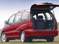 thumbnail image of 2004 Toyota Previa