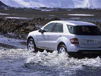 thumbnail image of 2006 Mercedes-Benz ML420 CDI 4MATIC