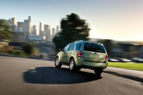 2008 Ford Escape Hybrid Recognized Among Top 10 Green Cars Praised 2008 Ford Escape Hybrid Recognized Among Top 10 Green Cars Praised By Kelley Blue Book S Kbb