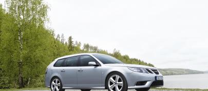 Research 2009
                  SAAB 9-3 pictures, prices and reviews