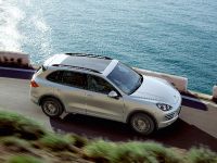 thumbnail image of 2010 Porsche Cayenne