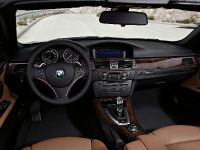thumbnail image of 2011 BMW 3 Series Convertible