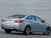 thumbnail image of 2011 Hyundai Sonata 2.0T
