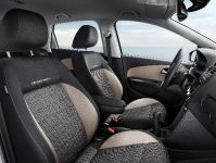thumbnail image of 2011 Volkswagen CrossPolo