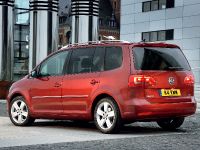 thumbnail image of 2011 Volkswagen Touran