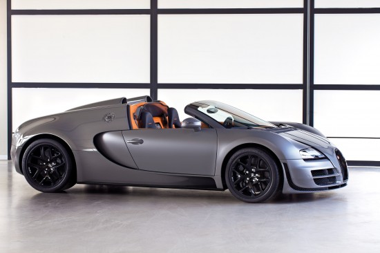 2012 Bugatti Veyron Grand Sport Vitesse Jet Grey Picture