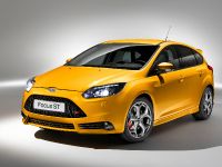 Ford focus 5 door review edmunds #6