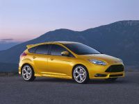 thumbnail image of 2012 Ford Focus ST US