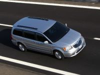 thumbnail image of 2012 Lancia Voyager