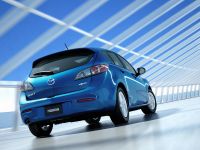 thumbnail image of 2012 Mazda3 facelift