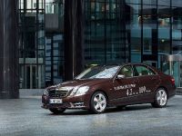 thumbnail image of 2012 Mercedes-Benz E 300 BlueTEC HYBRID