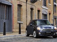 thumbnail image of 2012 MINI Cooper Avenue