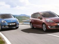 thumbnail image of 2012 Renault Scenic UK