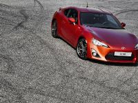 thumbnail image of 2012 Toyota GT86