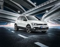 thumbnail image of 2012 Volkswagen CrossPolo Urban White