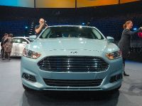 thumbnail image of Ford Fusion Detroit 2012