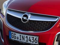 thumbnail image of 2013 Opel Insignia OPC
