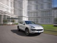thumbnail image of 2013 Porsche Cayenne Diesel US