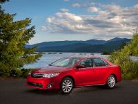 thumbnail image of 2013 Toyota Camry XLE