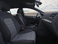 thumbnail image of 2013 Volkswagen Golf VII R-Line