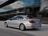 thumbnail image of 2014 BMW 5 Series Sedan