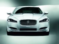 thumbnail image of 2014 Jaguar XF 2.2 ECO Diesel