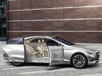 thumbnail image of 2014 Mercedes BLS Concept