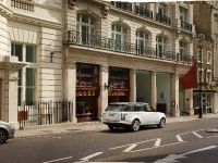 thumbnail image of 2014 Range Rover Long Wheelbase
