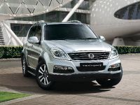 thumbnail image of 2014 SsangYong Rexton W