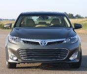thumbnail image of 2014 Toyota Avalon