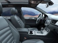 thumbnail image of 2014 Volkswagen Touareg Facelift