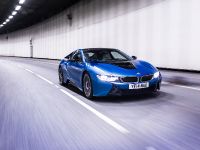 thumbnail image of 2015 BMW i8 UK