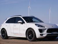 thumbnail image of 2015 Kaege Porsche Macan S Diesel
