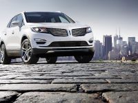 thumbnail image of 2015 Lincoln MKC