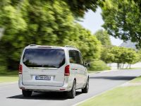 thumbnail image of 2015 Mercedes-Benz V-Class