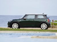 thumbnail image of 2015 Mini Cooper 5-door