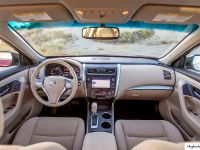 thumbnail image of 2015 Nissan Altima