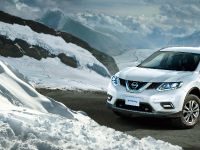 thumbnail image of 2015 Nissan X-TRAIL HYBRID