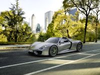 thumbnail image of 2015 Porsche 918 Spyder