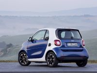 thumbnail image of 2015 Smart Fortwo and Forfour