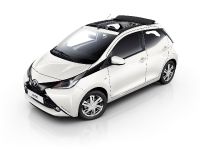 thumbnail image of 2015 Toyota Aygo X-Wave Open Top
