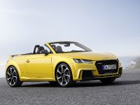 thumbnail image of 2016 Audi TT RS Roadster