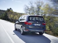 thumbnail image of 2016 BMW 220d xDrive Gran Tourer