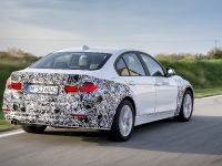 thumbnail image of 2016 BMW 3 Series Plug-in Hybrid Prototype