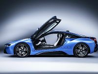 thumbnail image of 2016 BMW i8 Protonic Red Edition